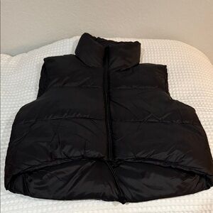 Black Puffer Vest - Sleeveless Quilted Jacket